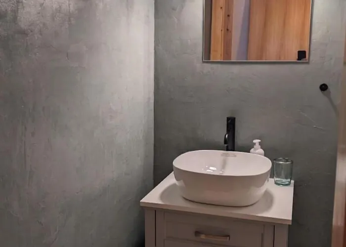 Le Griffon By Interhome Saint-Luc